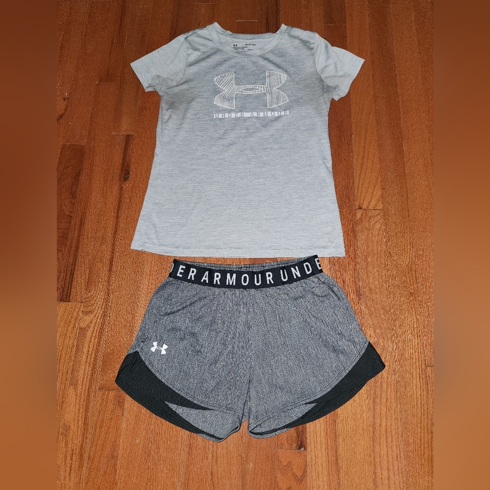 Under Armour Gray T-Shirt and Shorts Set